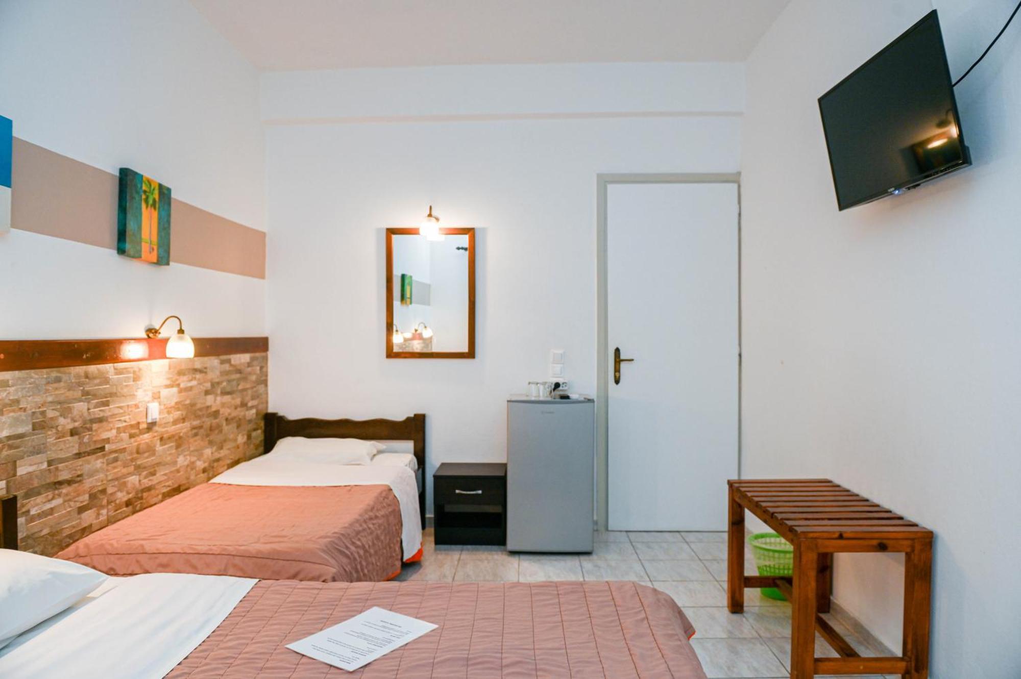 Narkissos Hotel Kamari  Ngoại thất bức ảnh