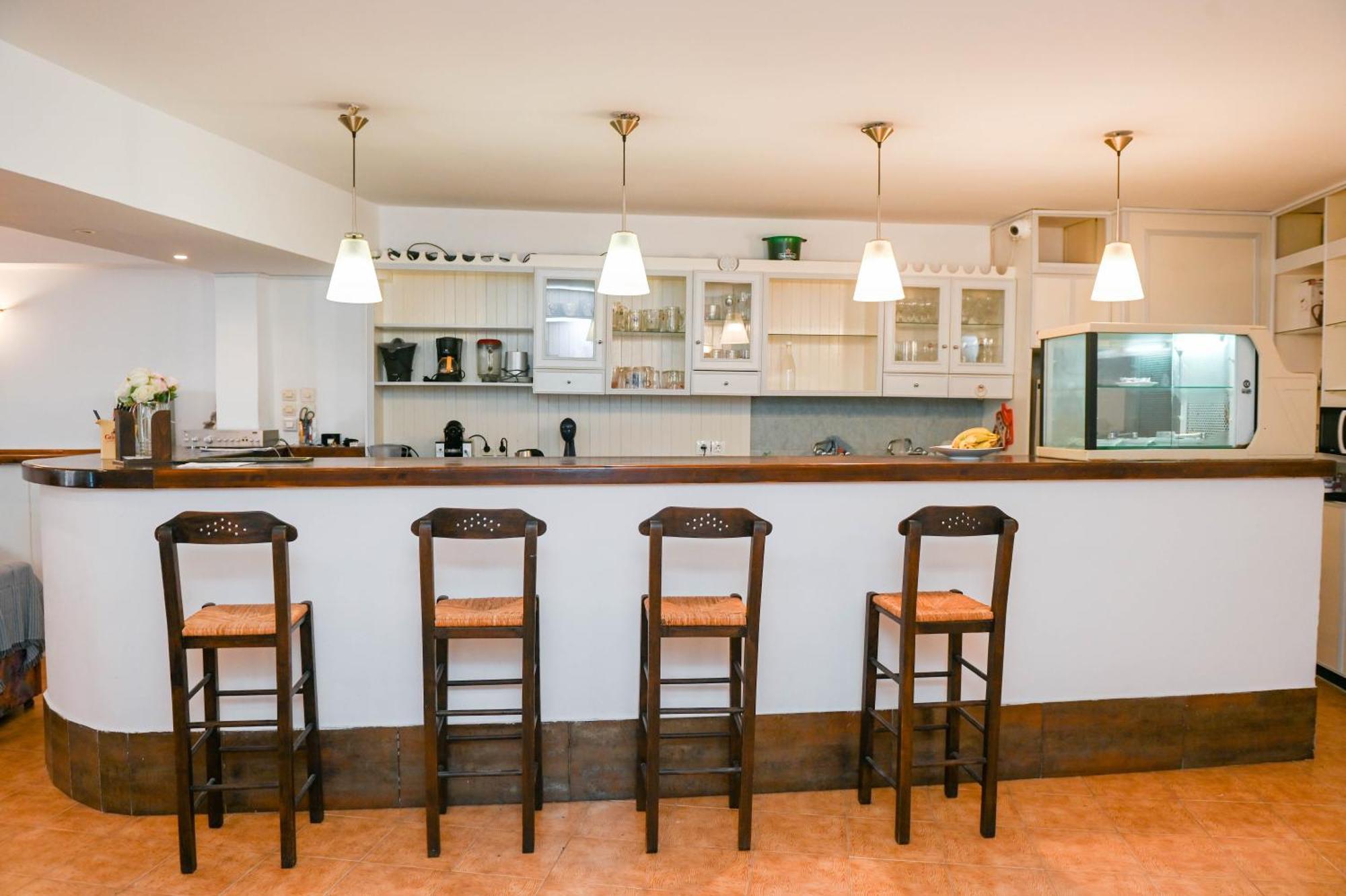 Narkissos Hotel Kamari  Ngoại thất bức ảnh