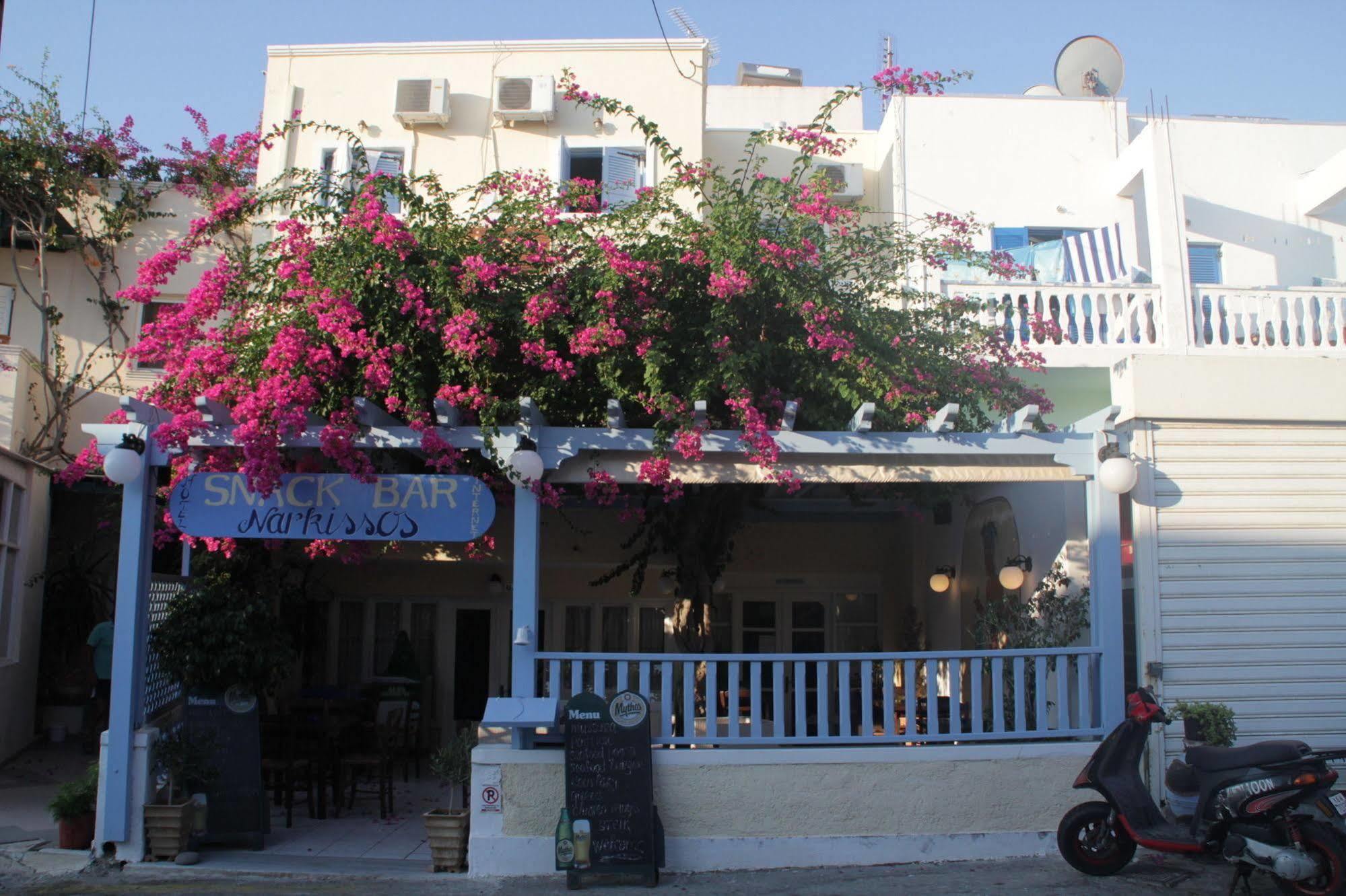 Narkissos Hotel Kamari  Ngoại thất bức ảnh